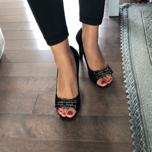 Calvin Klein Open toe heels - Picture 2 of 7